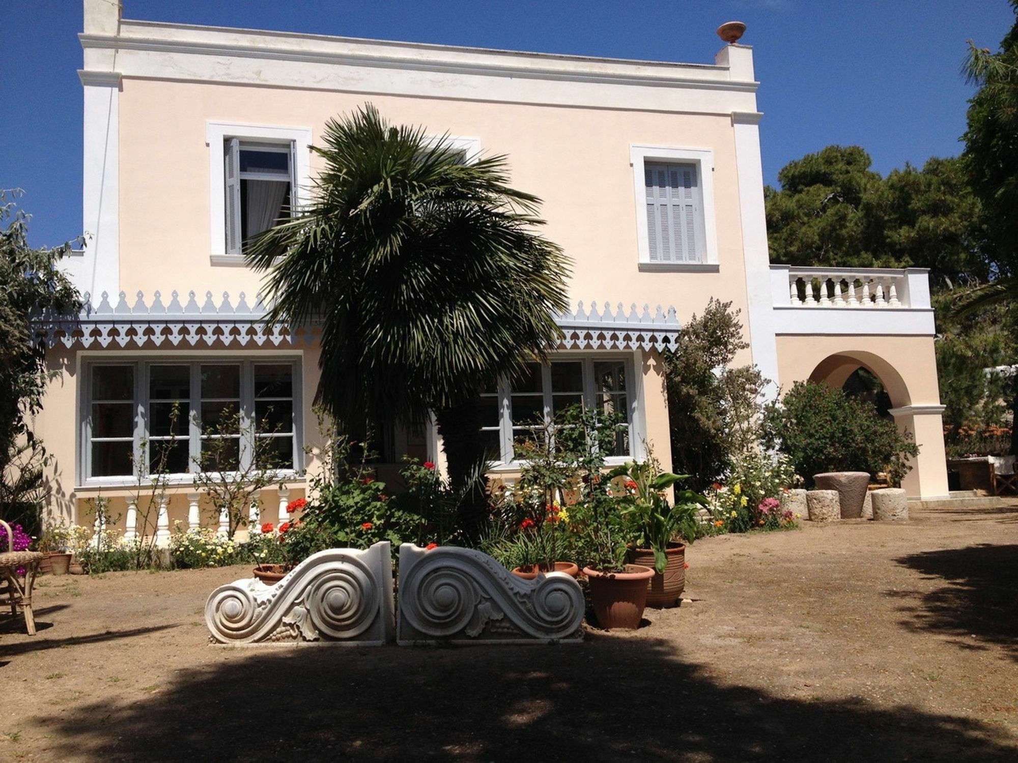 Aristocratic 19Th Century Neo Classical Mansion With Private Pool Finikas  Dış mekan fotoğraf